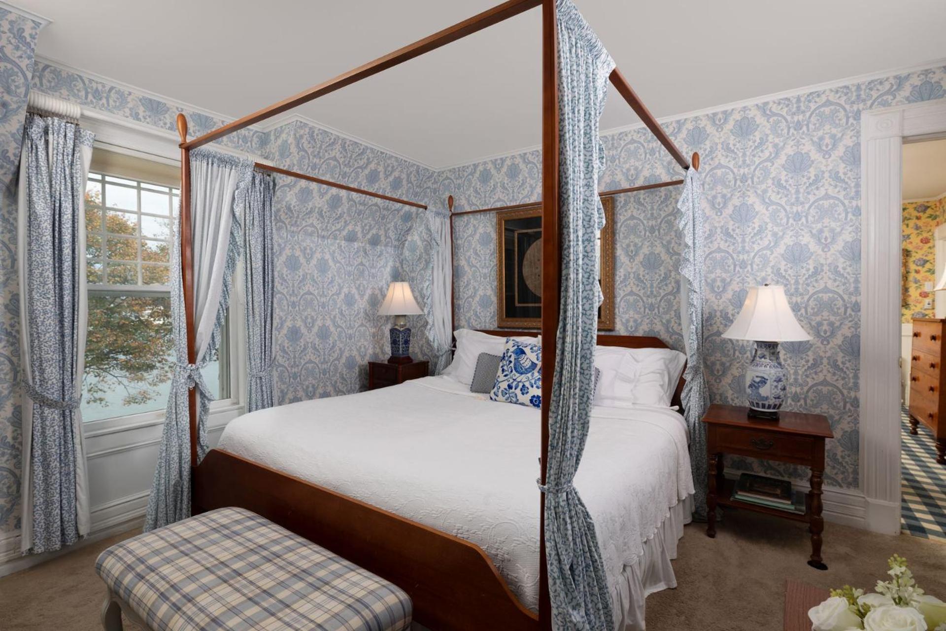 Harbor Knoll Bed And Breakfast グリーンポート エクステリア 写真