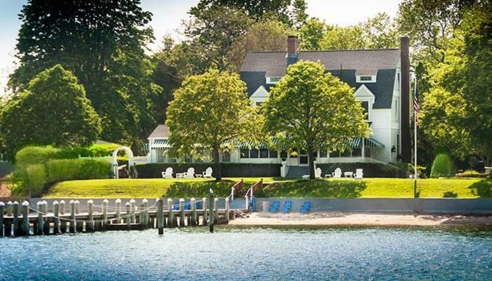 Harbor Knoll Bed And Breakfast グリーンポート エクステリア 写真