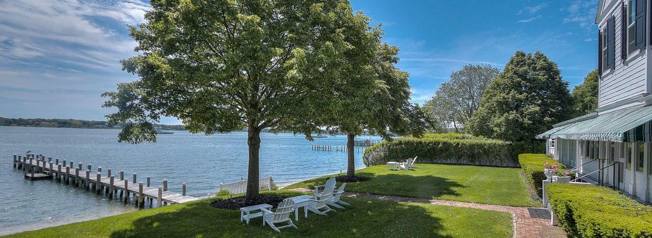 Harbor Knoll Bed And Breakfast グリーンポート エクステリア 写真