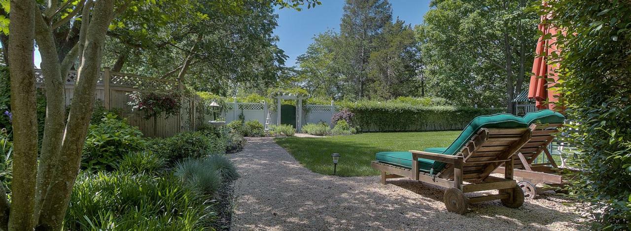 Harbor Knoll Bed And Breakfast グリーンポート エクステリア 写真