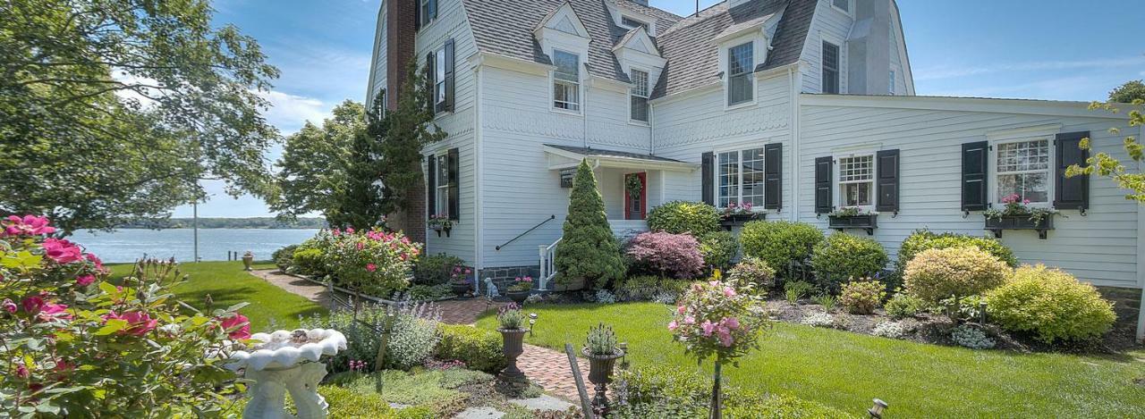 Harbor Knoll Bed And Breakfast グリーンポート エクステリア 写真